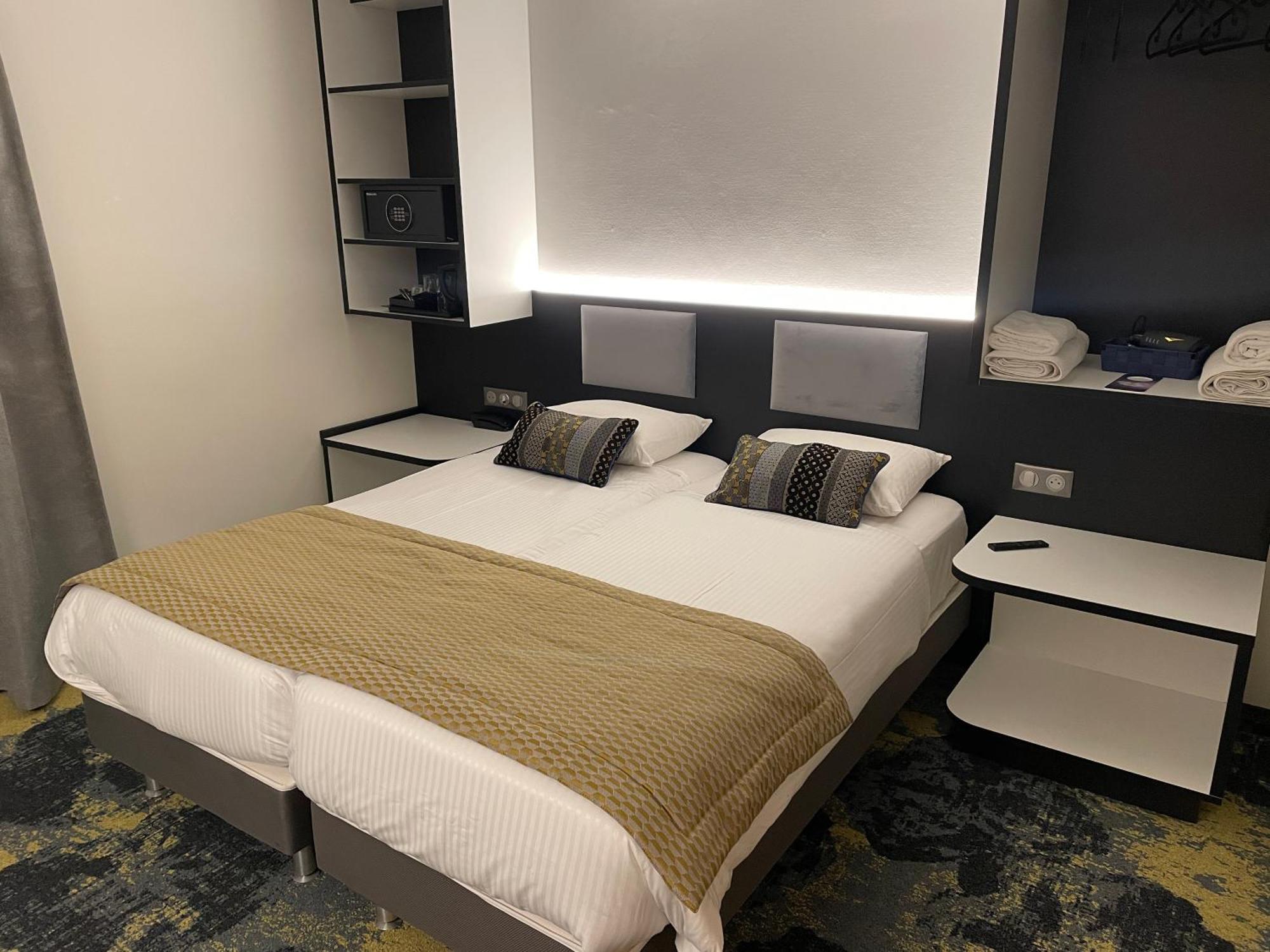 Brit Hotel, Spa & Restaurant - Colmar Est ビシュビア エクステリア 写真