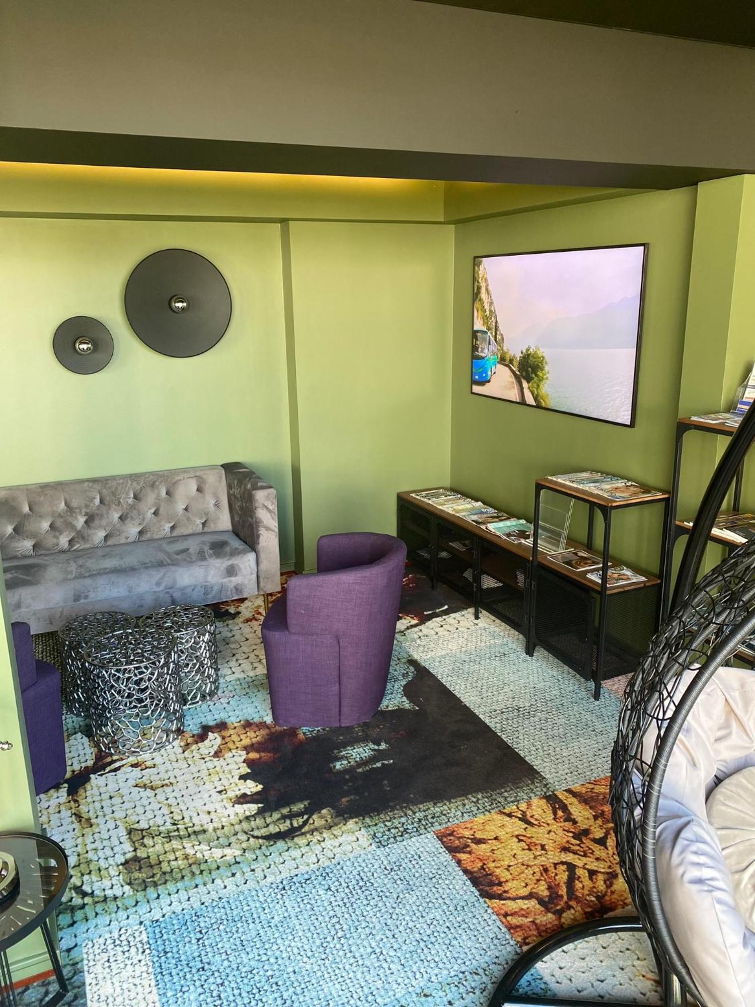 Brit Hotel, Spa & Restaurant - Colmar Est ビシュビア エクステリア 写真